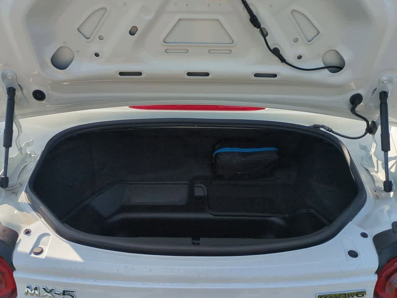 Thumbnail: 2025 Mazda MX-5 Miata - 29