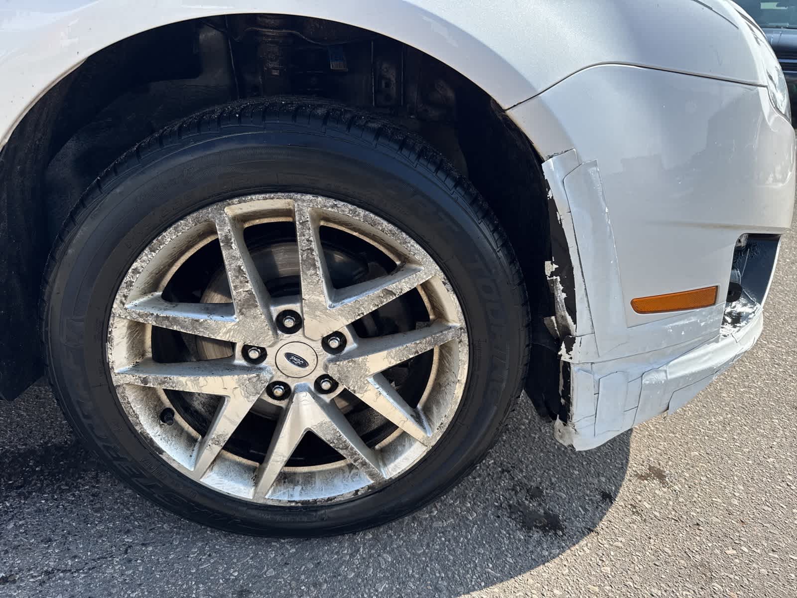 Thumbnail: 2011 Ford Fusion - 12