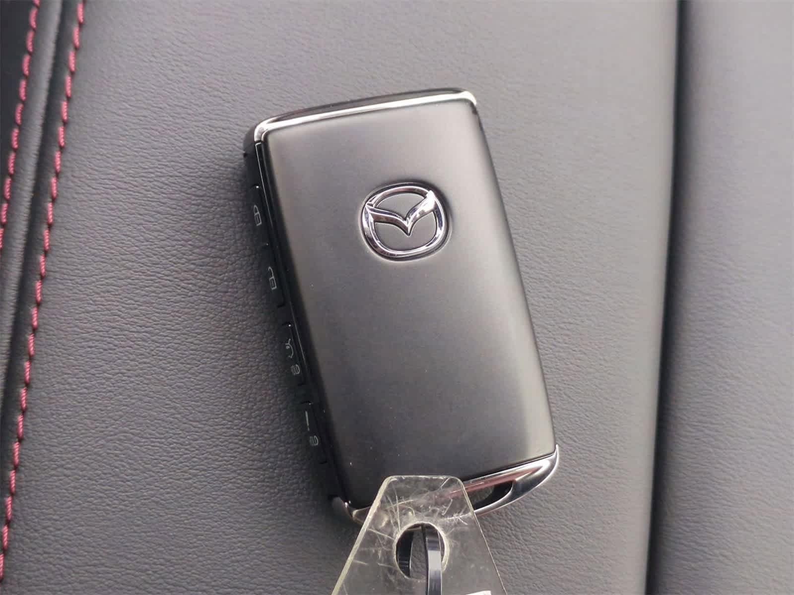 Thumbnail: 2026 Mazda CX-70 - 35