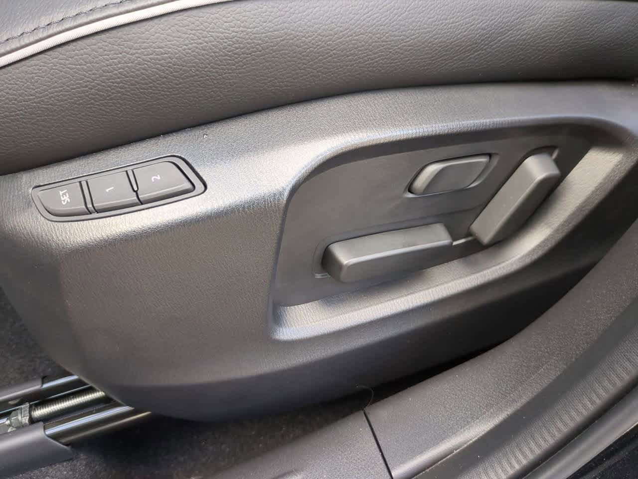 Thumbnail: 2025 Mazda CX-5 - 15