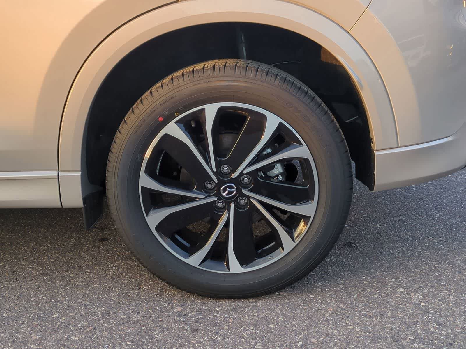 Thumbnail: 2025 Mazda CX-5 - 14