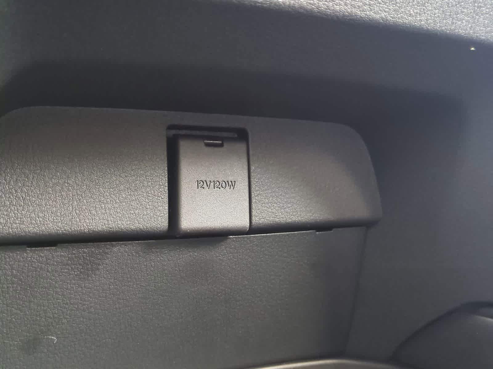 Thumbnail: 2026 Mazda CX-50 - 31