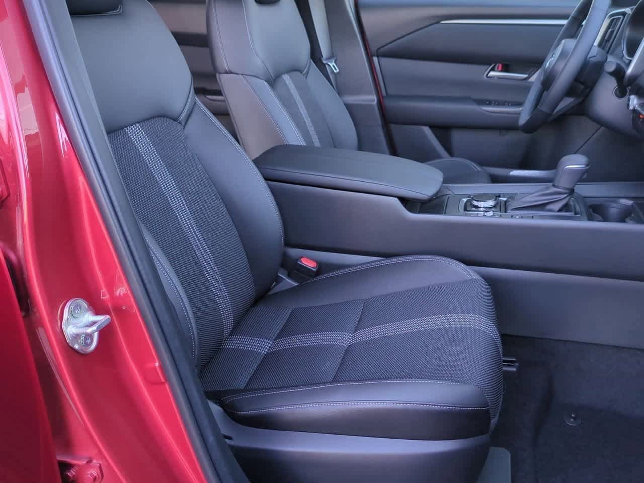 Thumbnail: 2025 Mazda CX-50 - 19