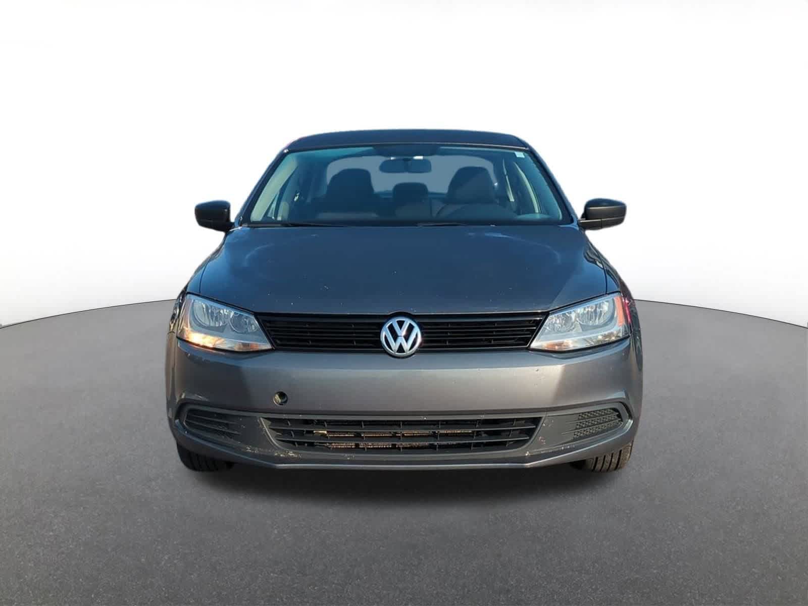 Thumbnail: 2013 Volkswagen Jetta - 9