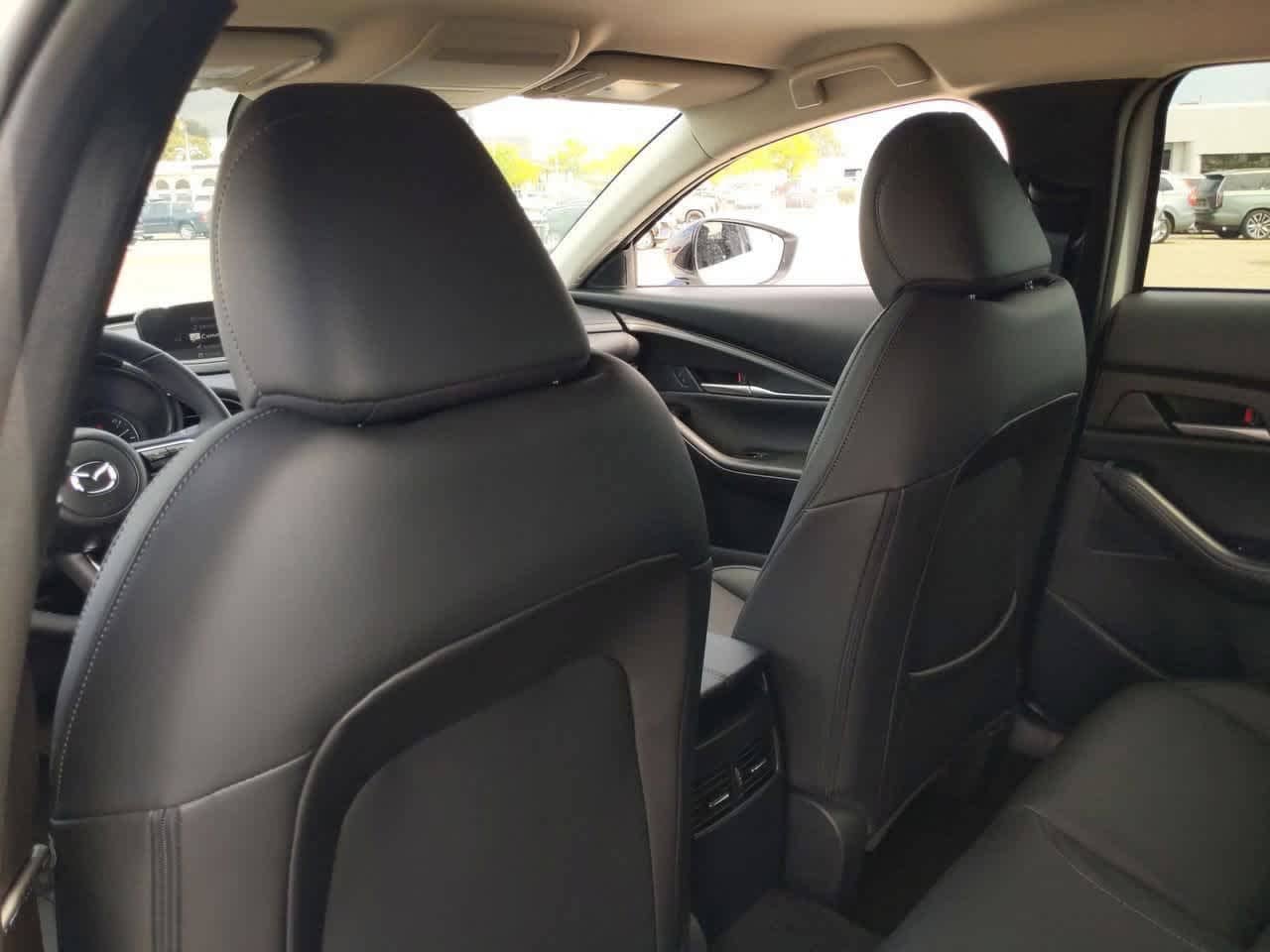 Thumbnail: 2025 Mazda CX-30 - 18