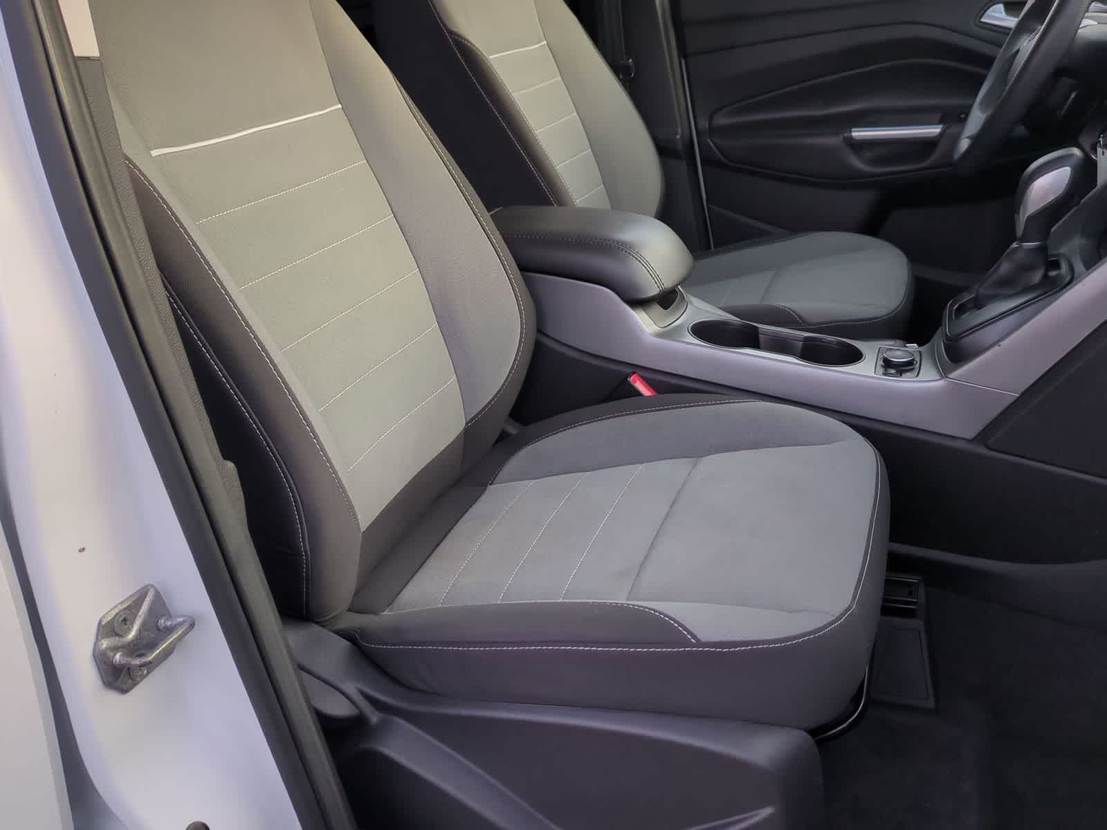 Thumbnail: 2014 Ford Escape - 20