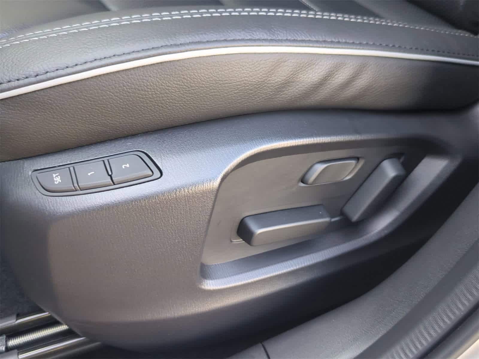 Thumbnail: 2025 Mazda CX-5 - 16