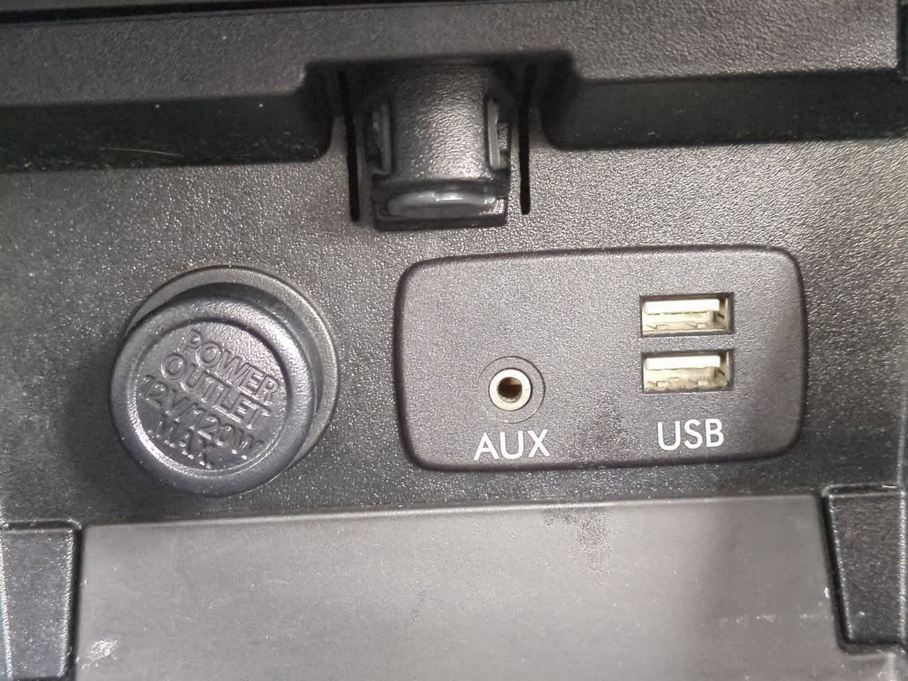 Thumbnail: 2017 Subaru Legacy - 32