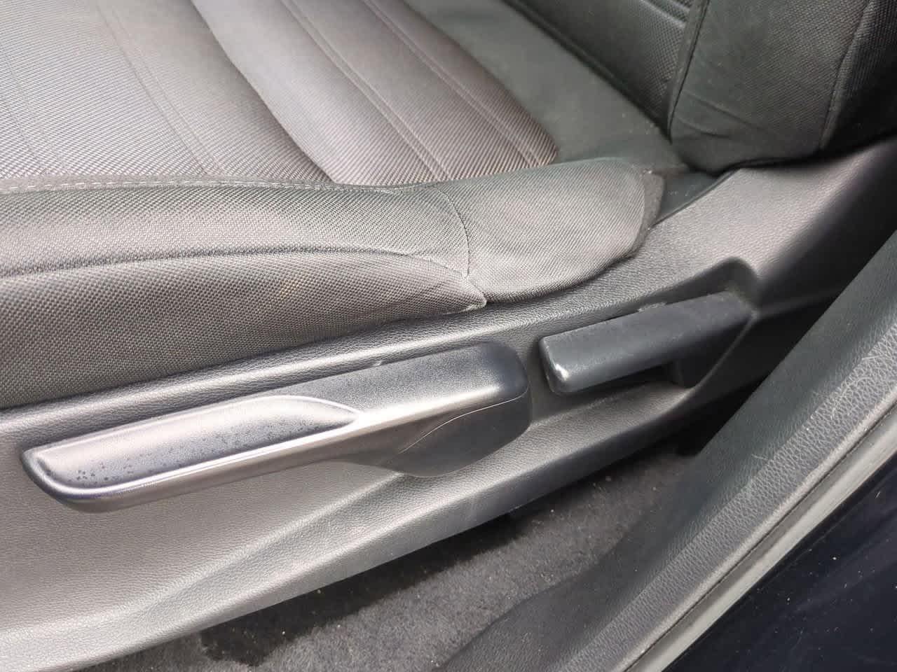 Thumbnail: 2019 Honda CR-V - 15