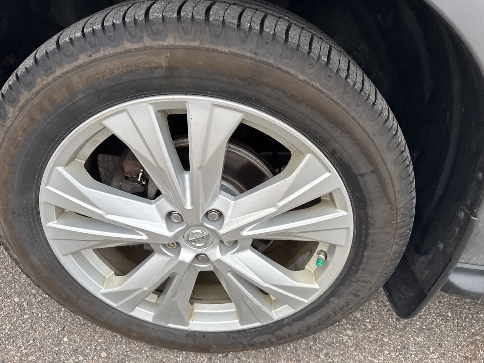 Thumbnail: 2018 Nissan Pathfinder - 9