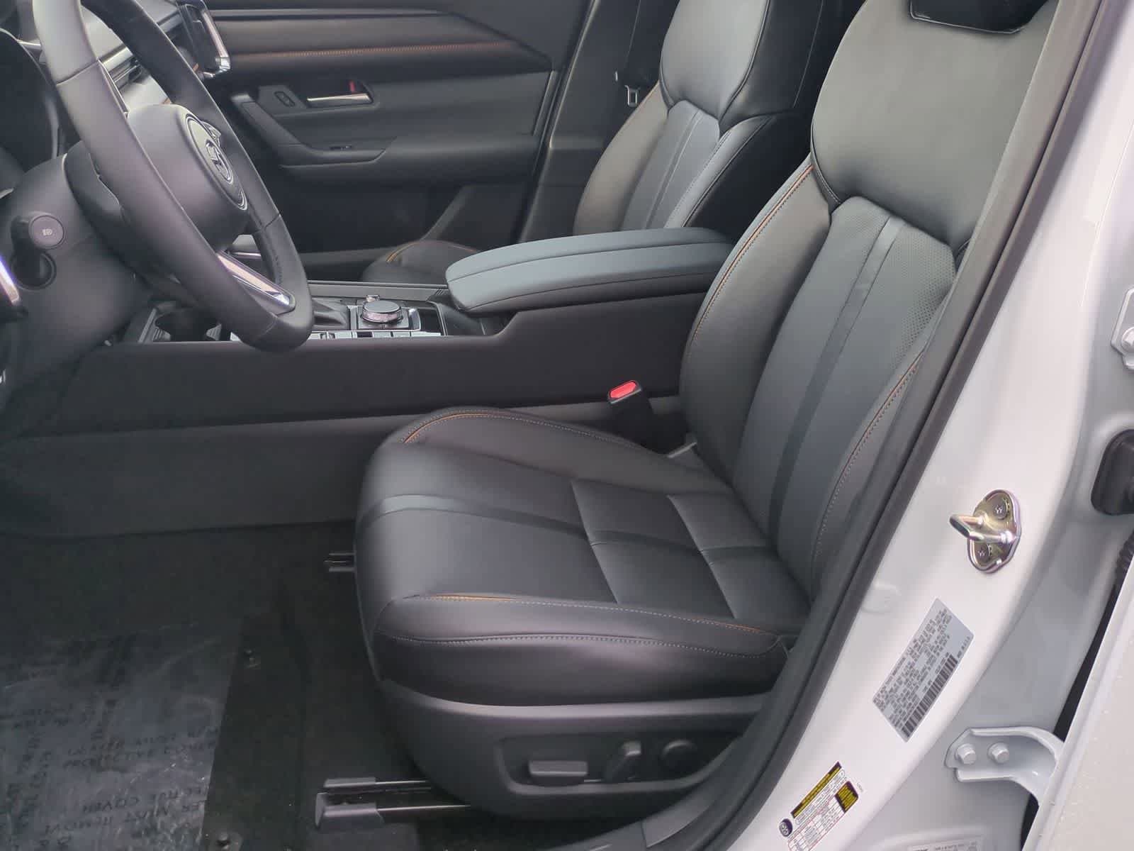 Thumbnail: 2026 Mazda CX-50 - 15