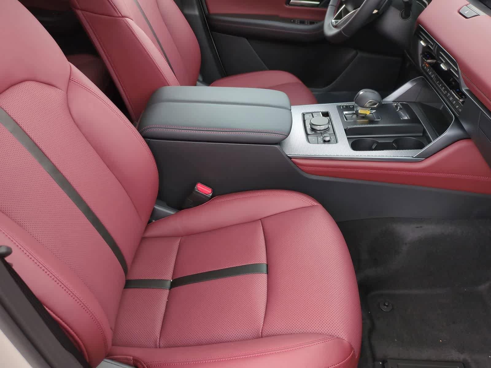 Thumbnail: 2026 Mazda CX-70 - 22