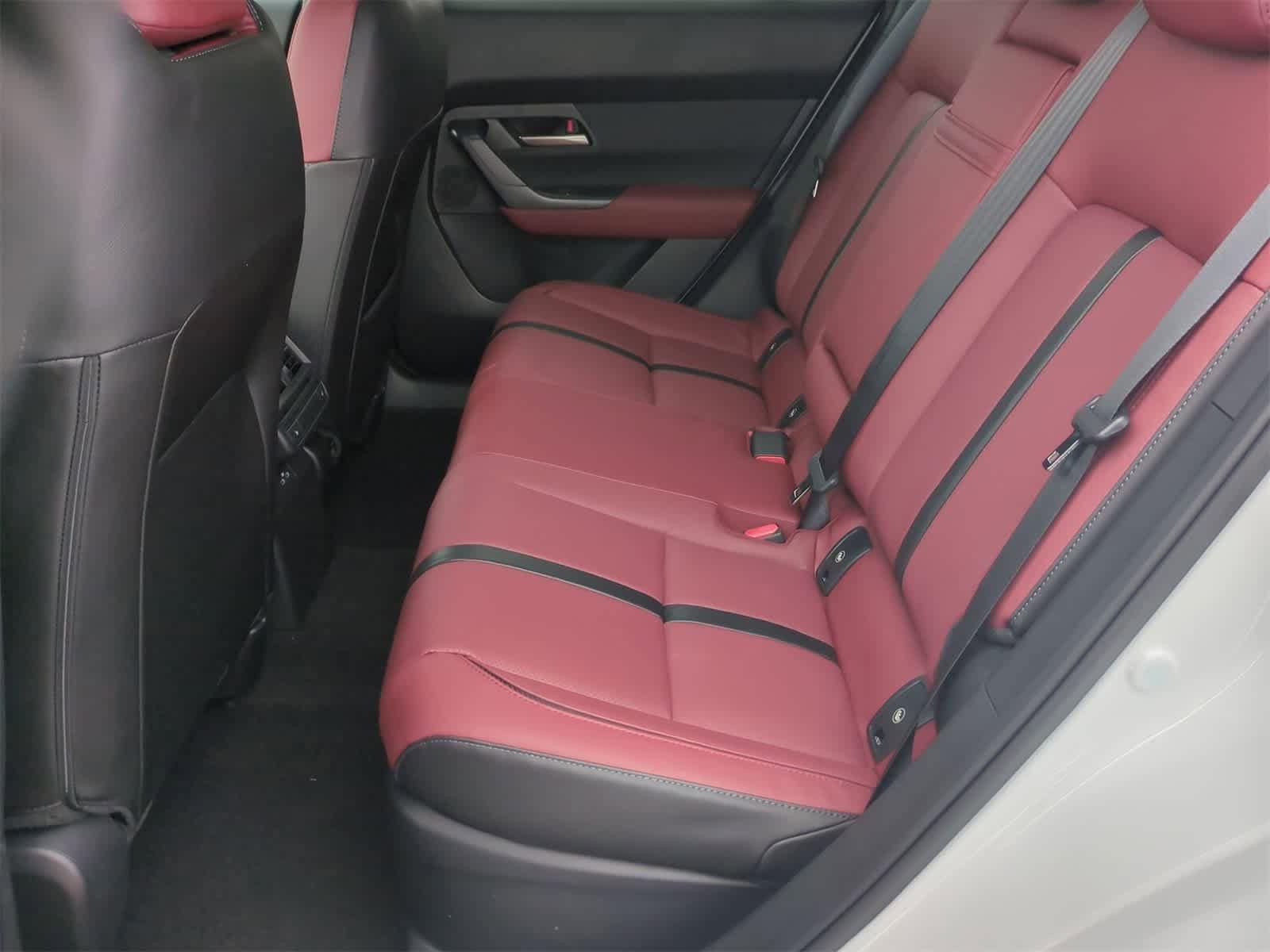 Thumbnail: 2026 Mazda CX-50 - 19