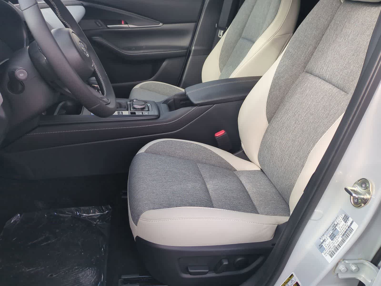 Thumbnail: 2026 Mazda CX-30 - 15