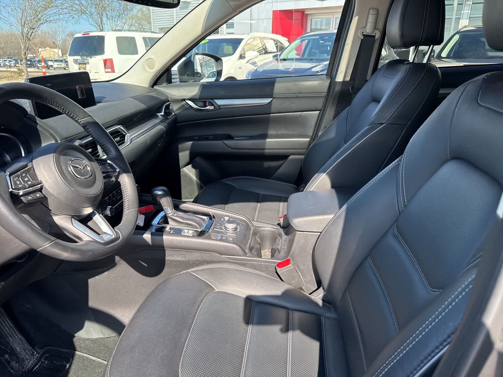 Thumbnail: 2025 Mazda CX-5 - 10