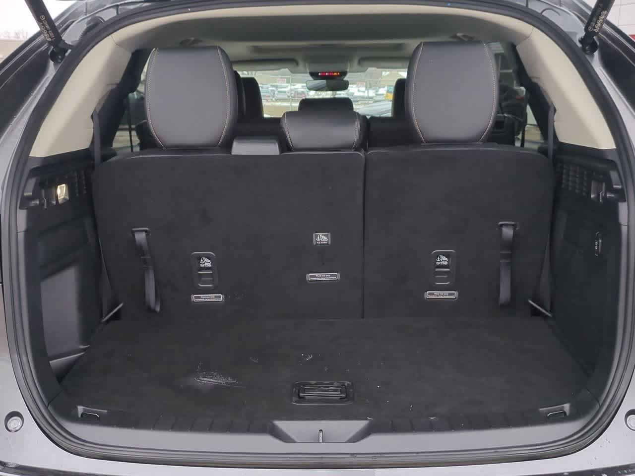 Thumbnail: 2024 Mazda CX-90 - 33