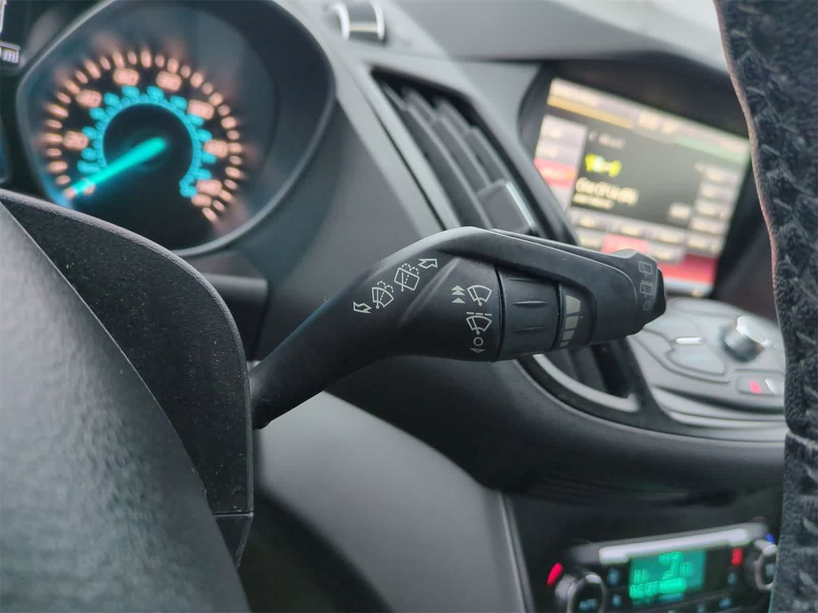 Thumbnail: 2014 Ford Escape - 24