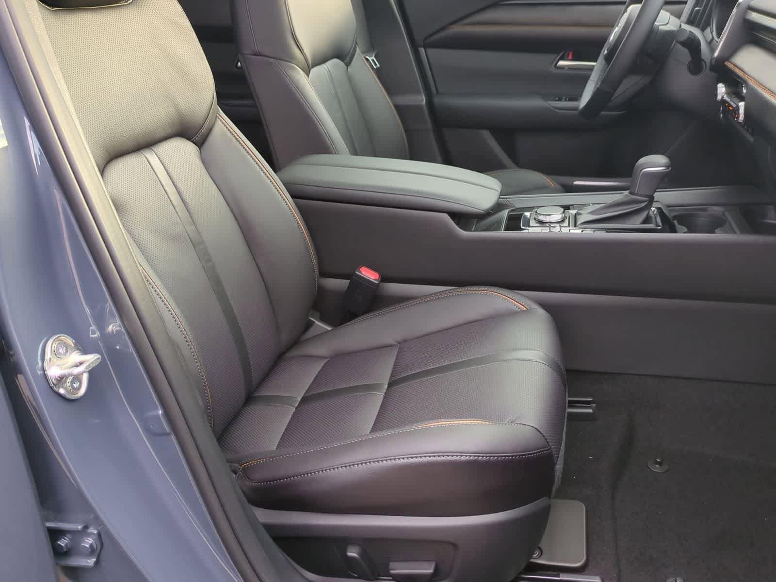 Thumbnail: 2026 Mazda CX-50 - 22