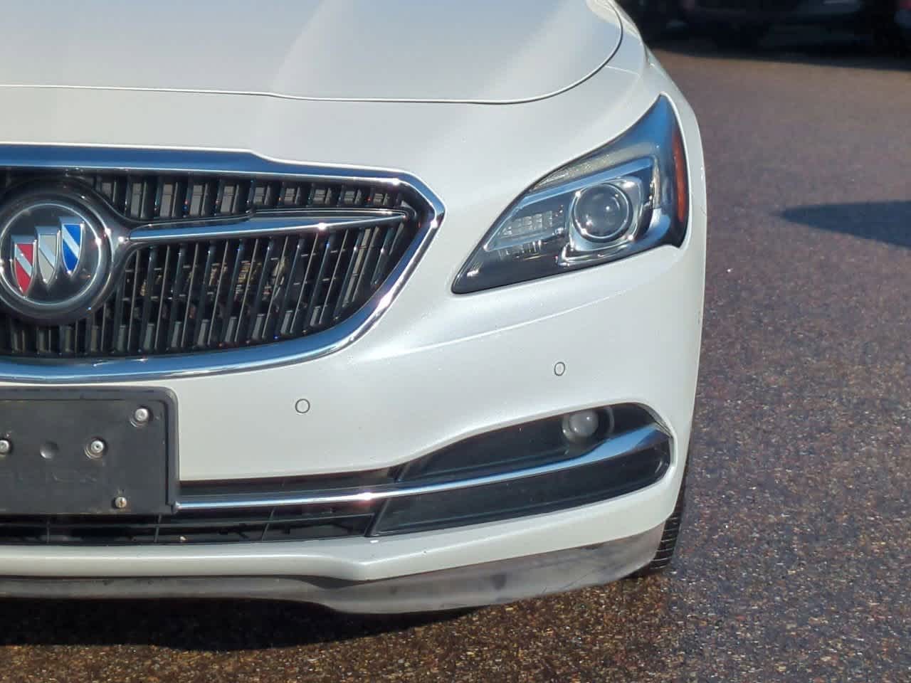 Thumbnail: 2017 Buick LaCrosse - 10