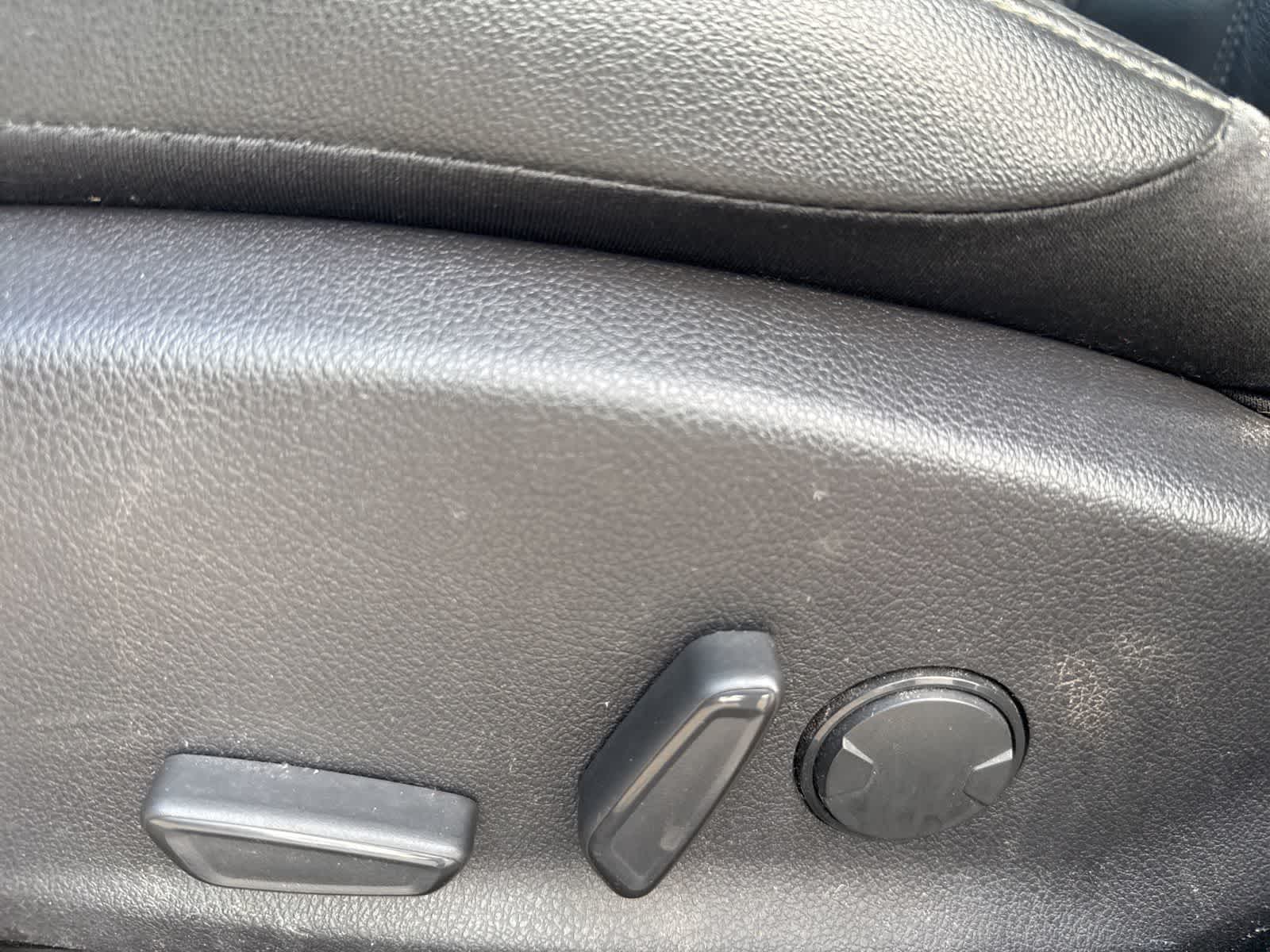 Thumbnail: 2016 Ford Focus - 16