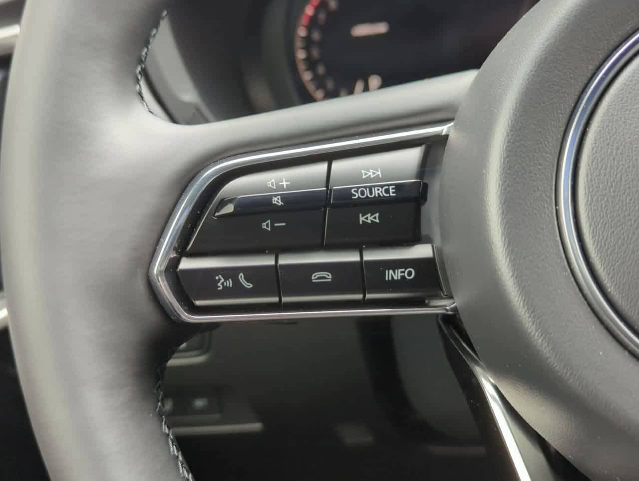 Thumbnail: 2025 Mazda CX-70 - 23