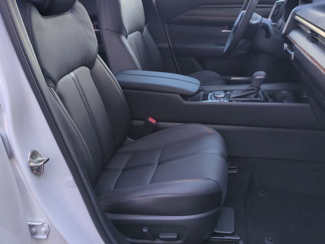 Thumbnail: 2026 Mazda CX-50 - 21