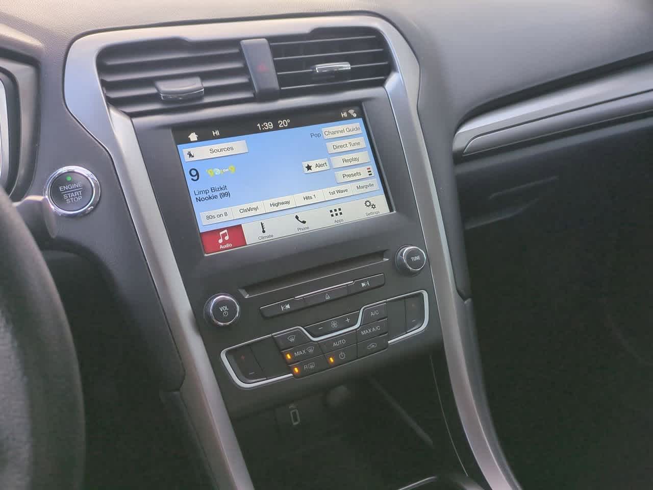 Thumbnail: 2017 Ford Fusion - 26