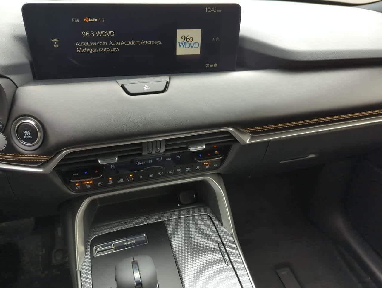 Thumbnail: 2025 Mazda CX-70 - 27