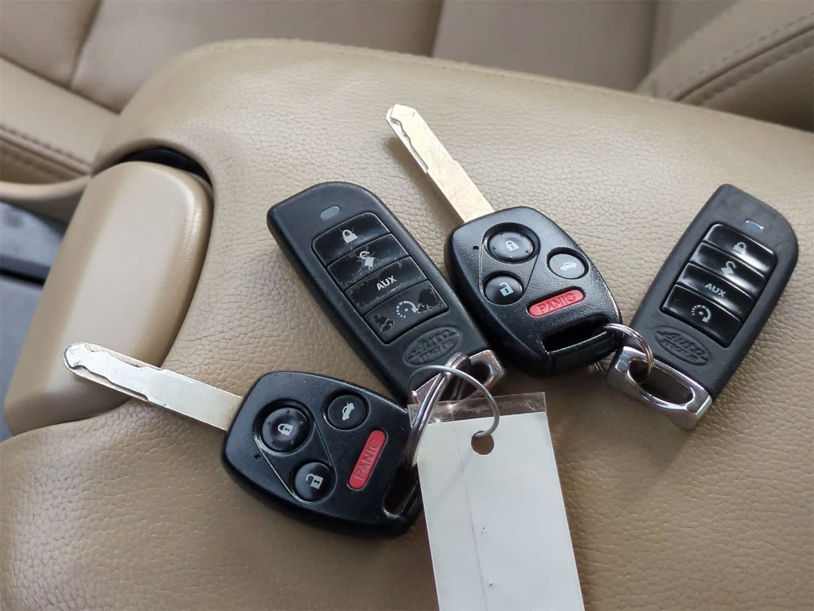 Thumbnail: 2012 Honda Accord - 32