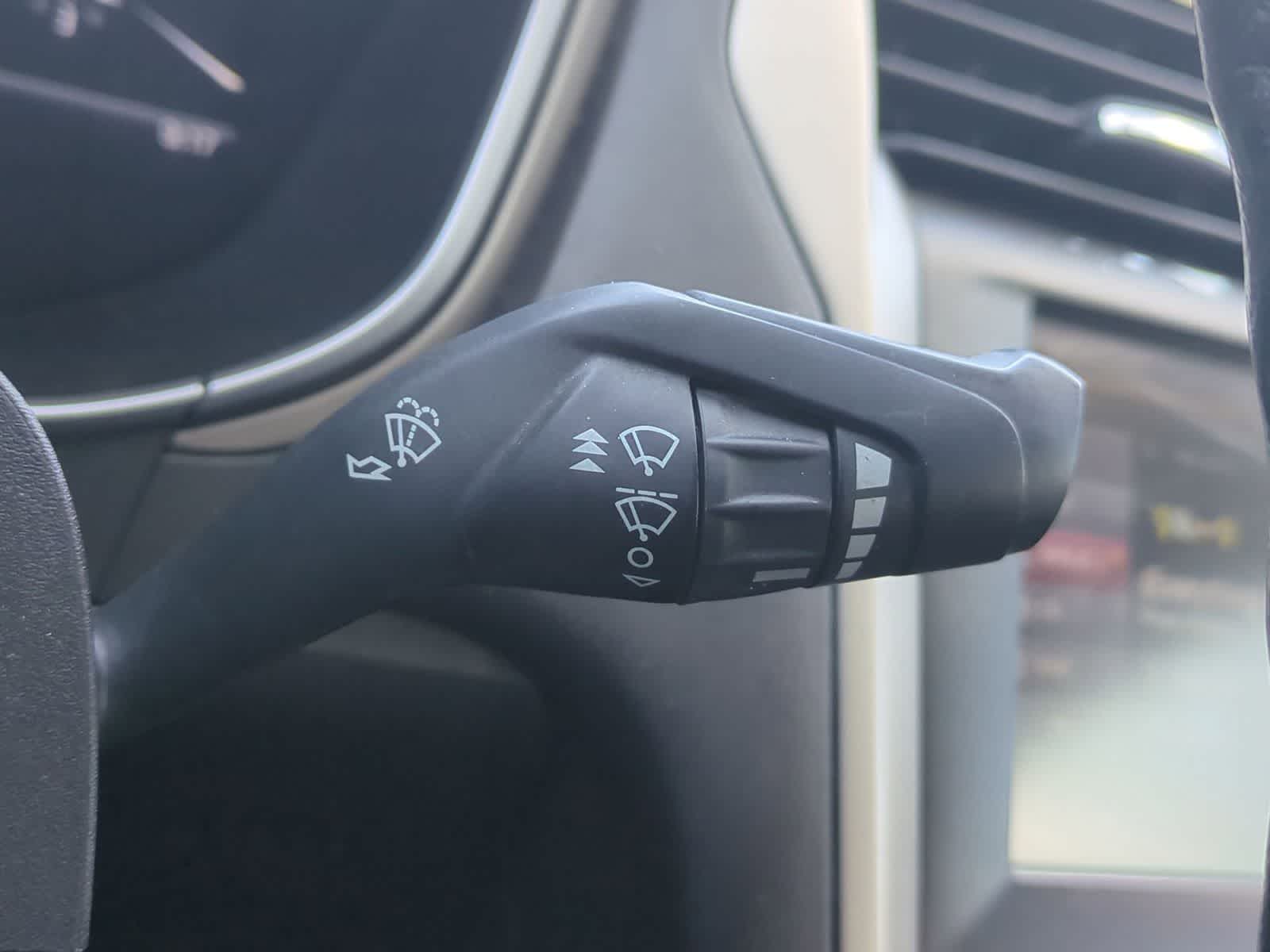 Thumbnail: 2015 Ford Fusion - 26