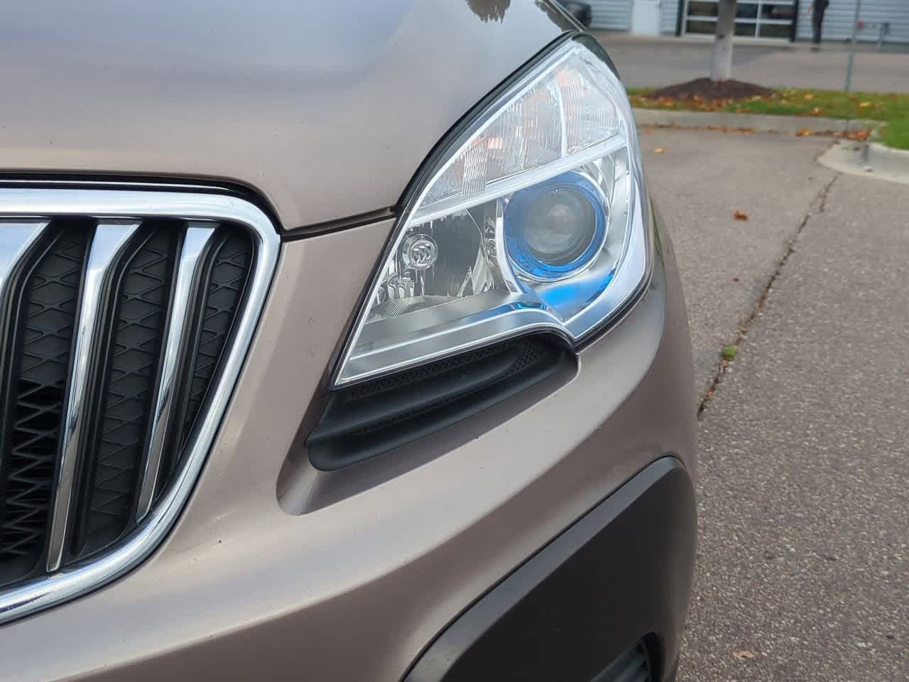 Thumbnail: 2015 Buick Encore - 10