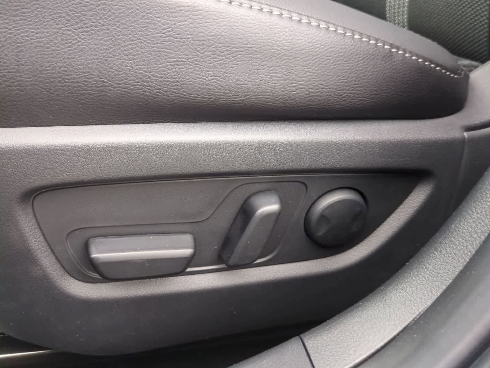 Thumbnail: 2026 Mazda CX-50 - 16