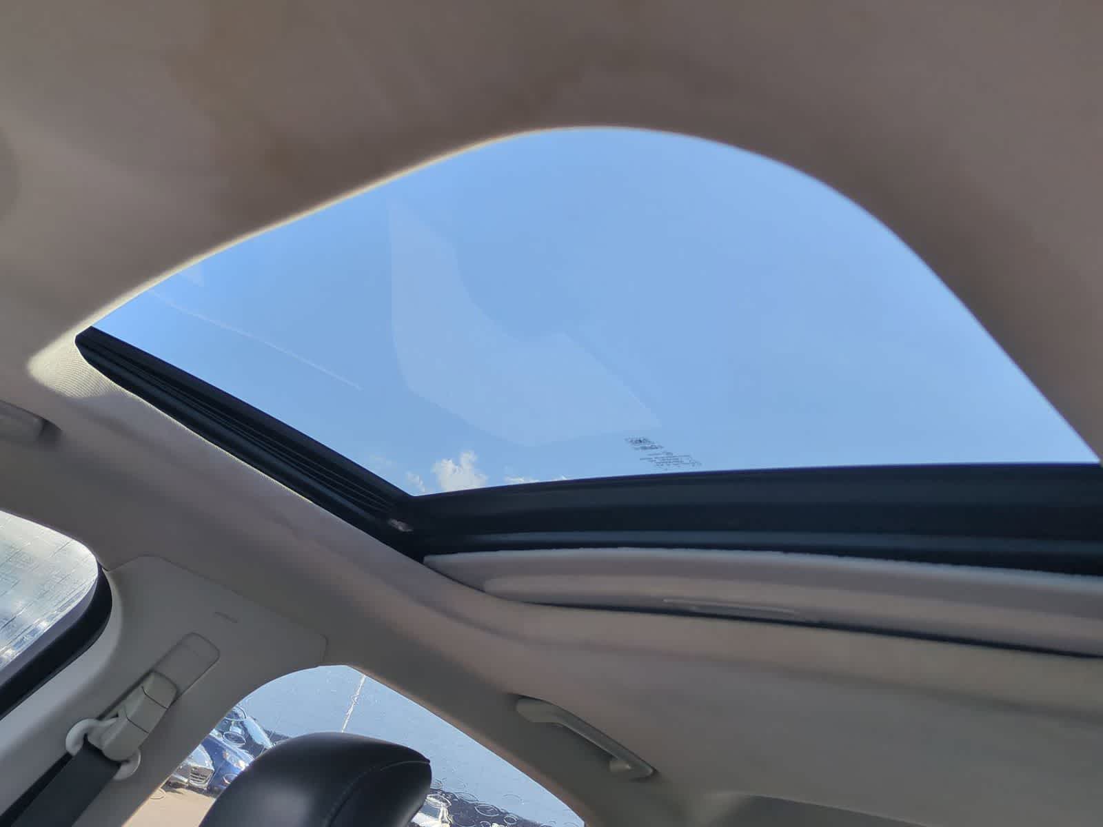 Thumbnail: 2015 Ford Fusion - 18