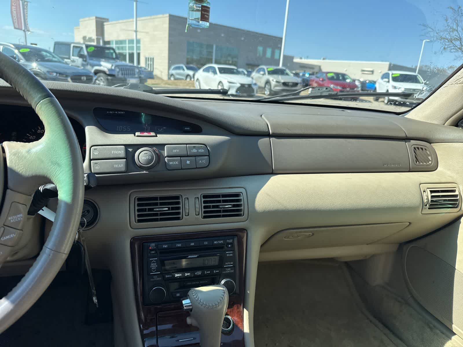 Thumbnail: 2002 Mazda Millenia - 21