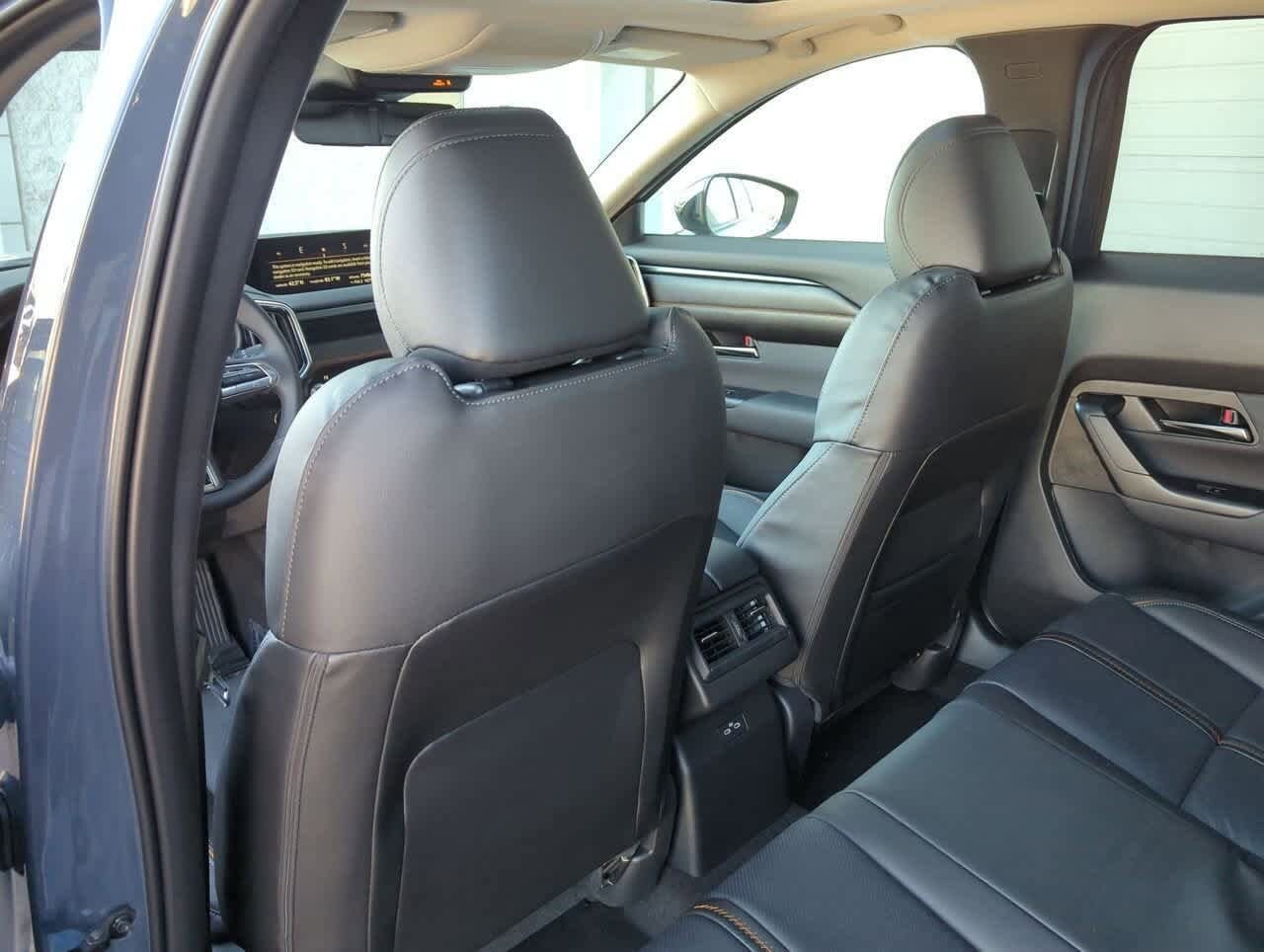 Thumbnail: 2025 Mazda CX-50 - 16