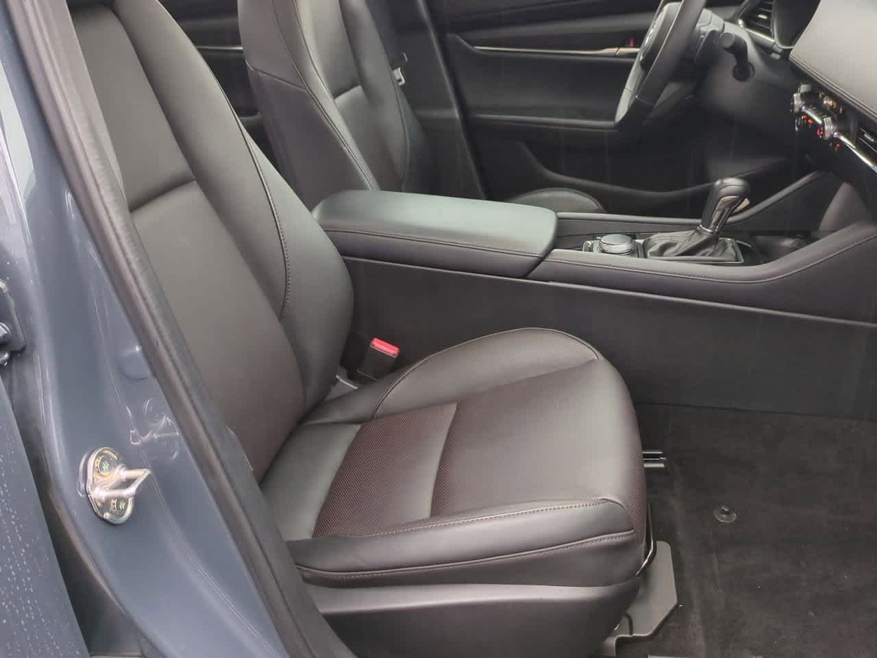 Thumbnail: 2025 Mazda Mazda3 - 22