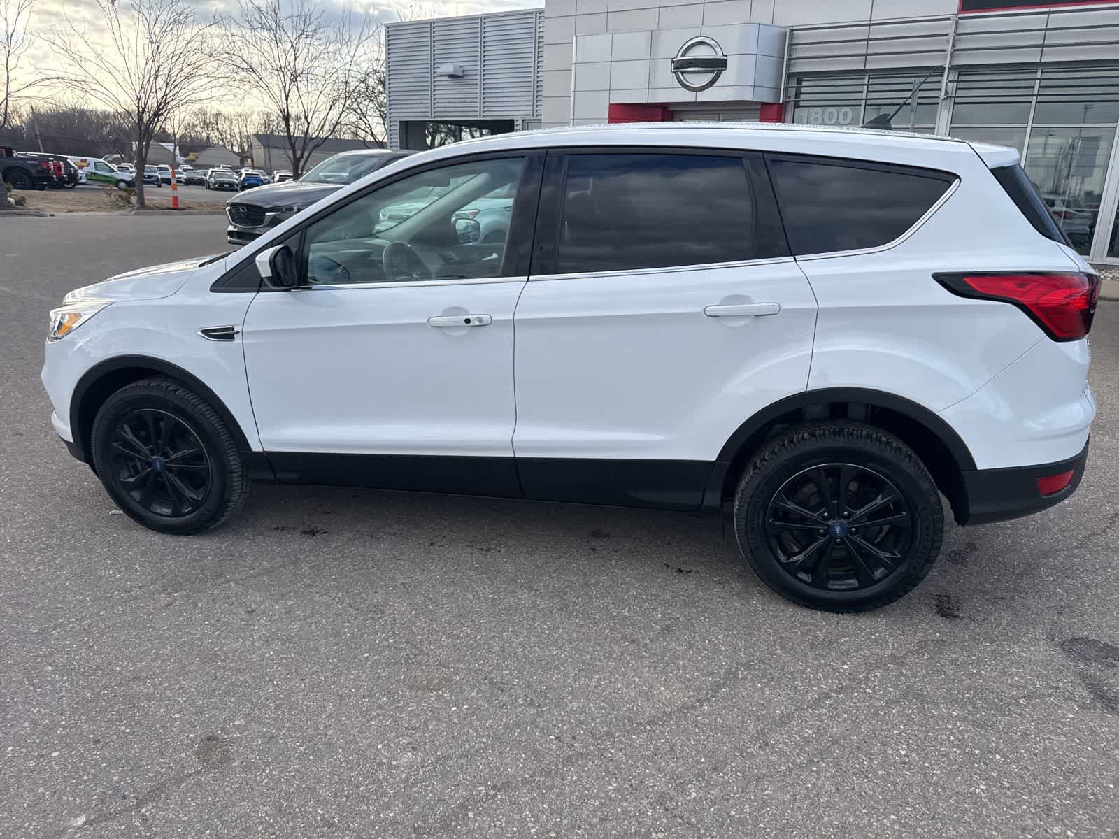 Thumbnail: 2019 Ford Escape - 8