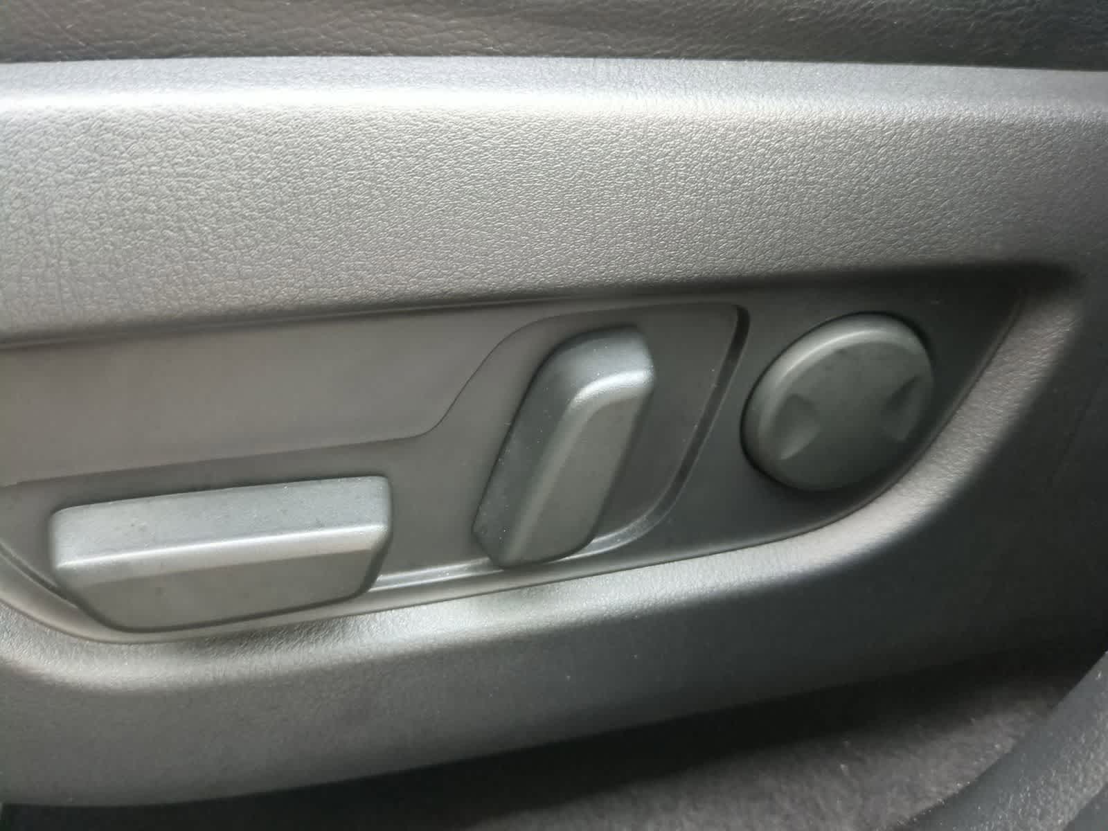 Thumbnail: 2025 Mazda CX-70 - 16