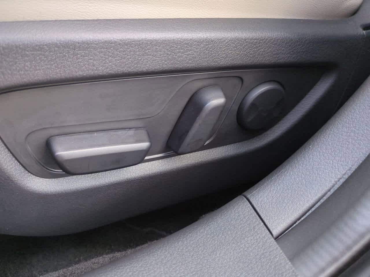 Thumbnail: 2025 Mazda CX-30 - 15