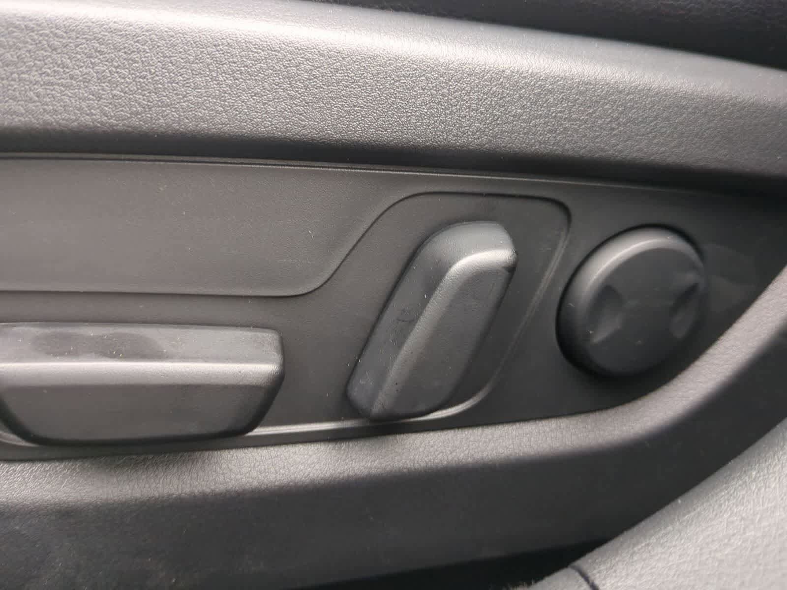 Thumbnail: 2026 Mazda CX-50 - 16