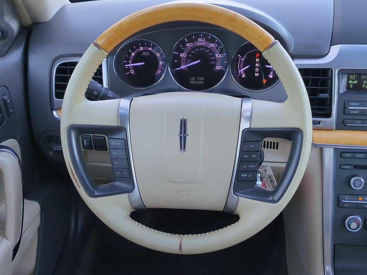 Thumbnail: 2012 Lincoln MKZ - 23