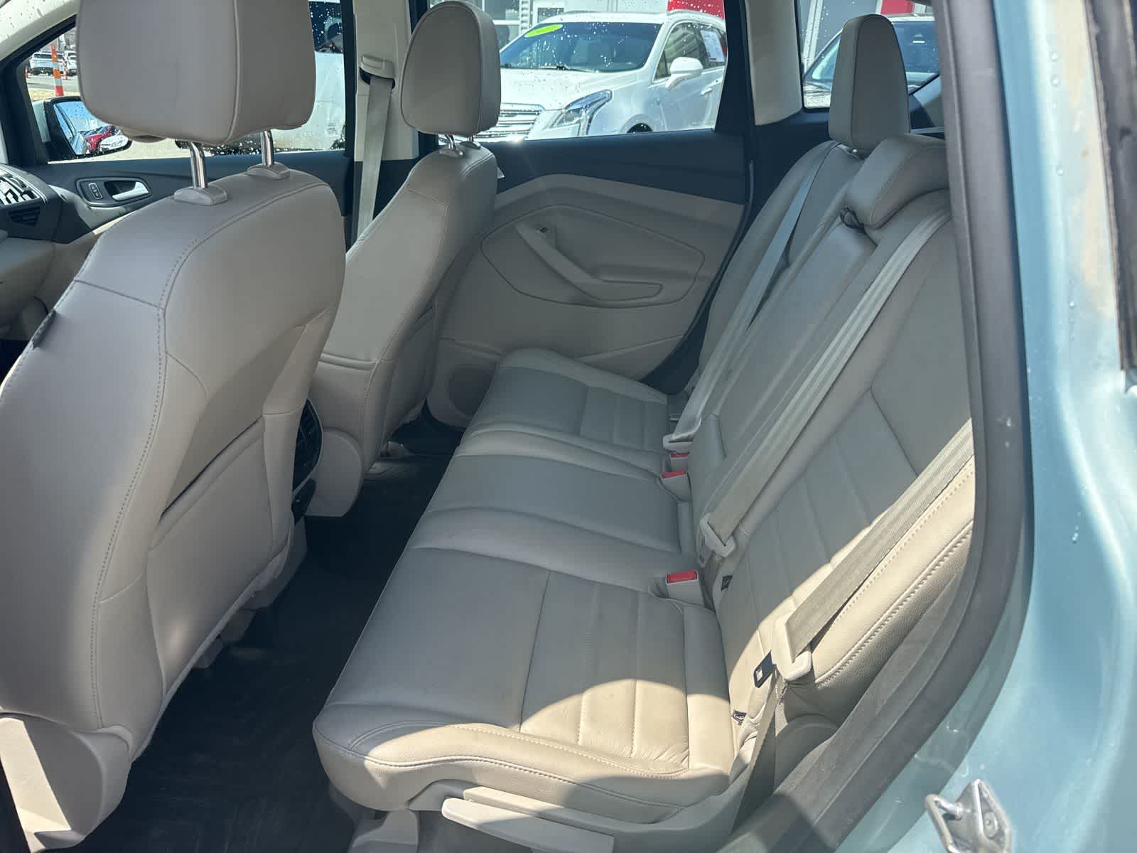 Thumbnail: 2014 Ford C-Max - 17