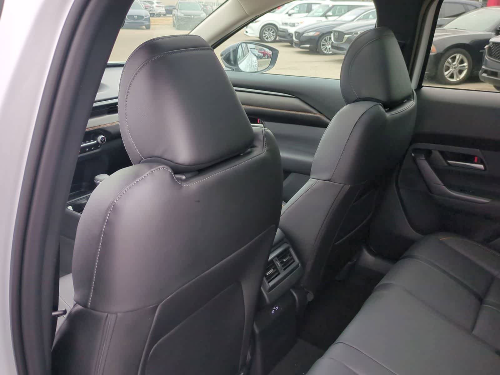 Thumbnail: 2026 Mazda CX-50 - 17