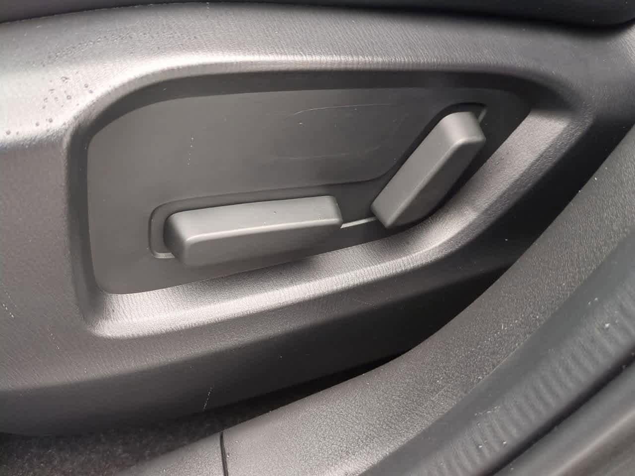 Thumbnail: 2025 Mazda CX-5 - 15