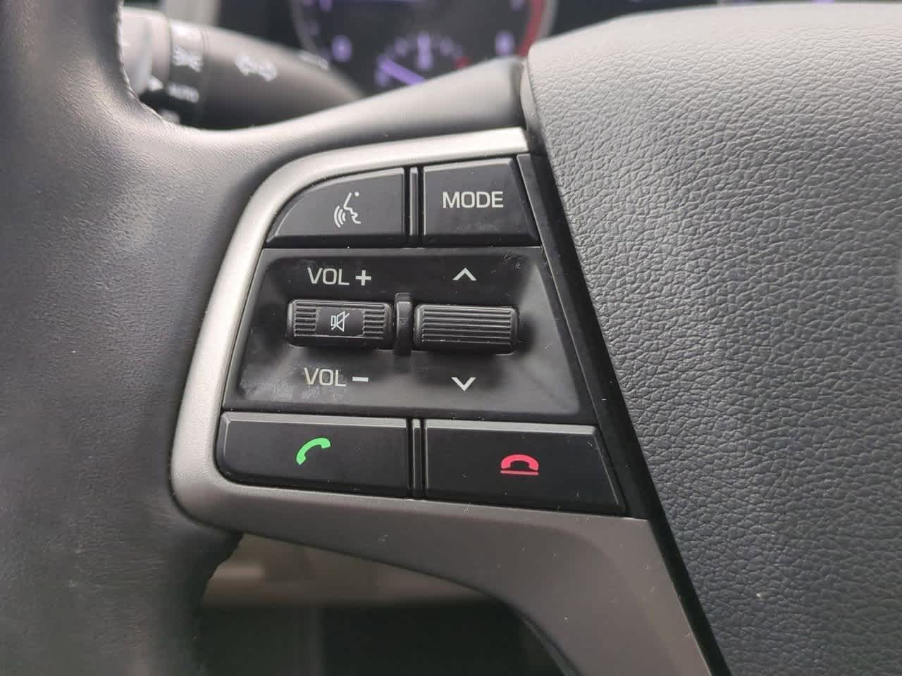 Thumbnail: 2017 Hyundai Elantra - 24