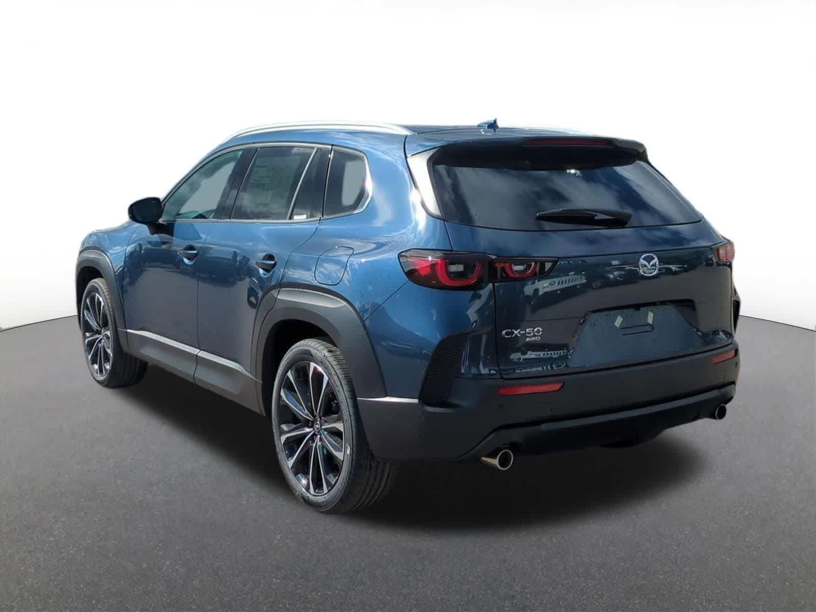 Thumbnail: 2026 Mazda CX-50 - 4