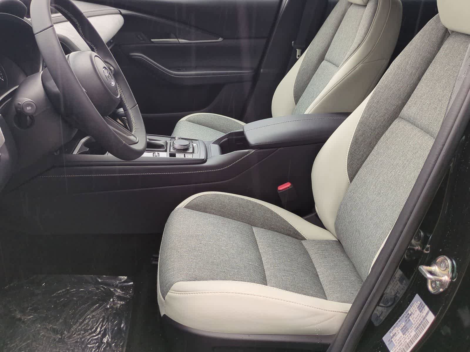 Thumbnail: 2026 Mazda CX-30 - 15