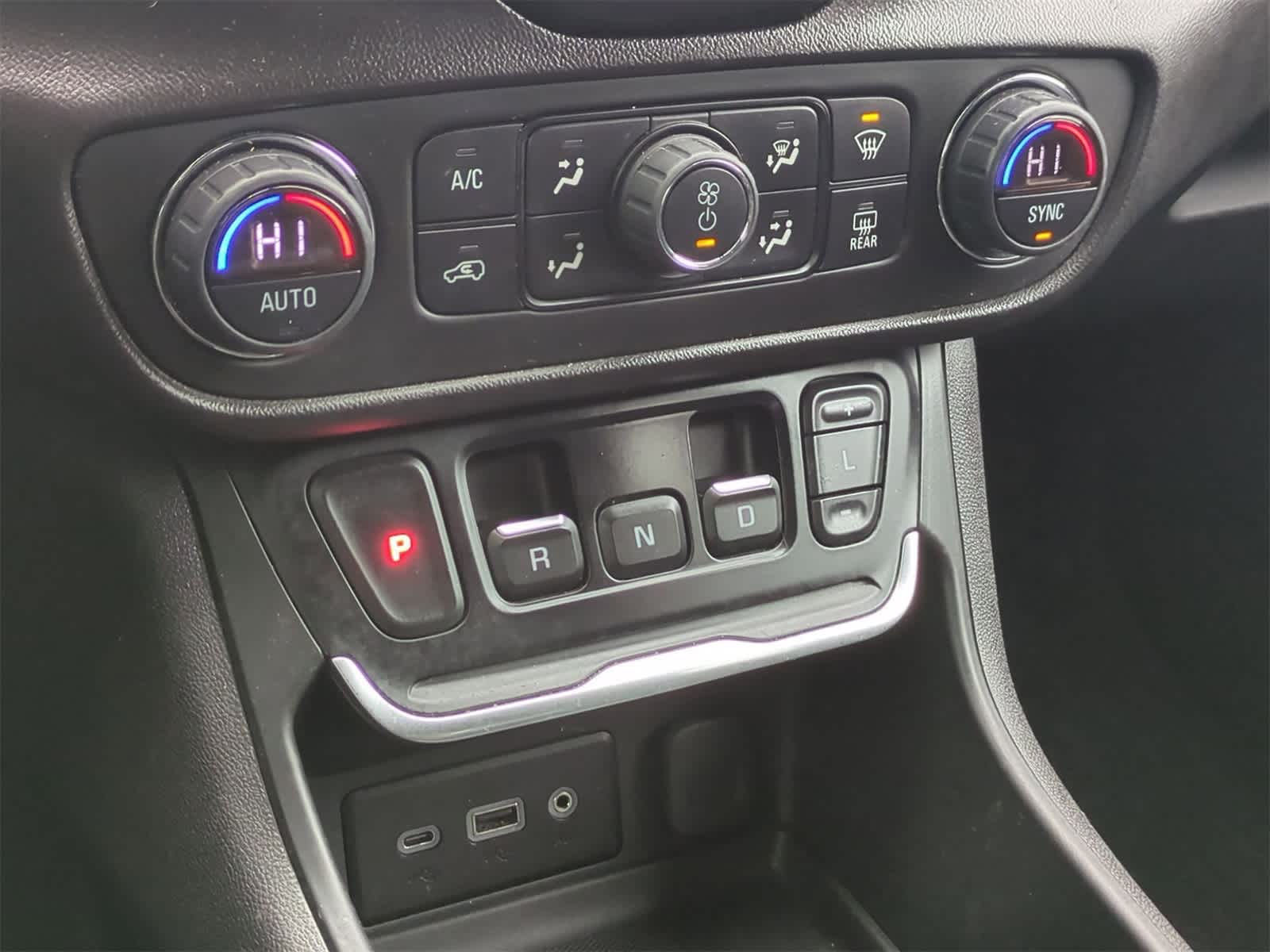 Thumbnail: 2019 GMC Terrain - 29