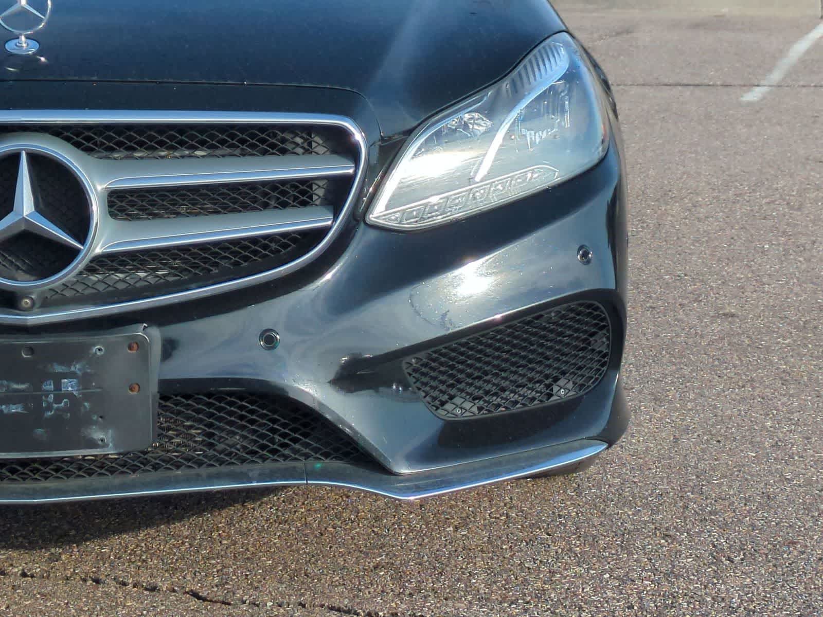 Thumbnail: 2014 Mercedes-Benz E-Class - 10