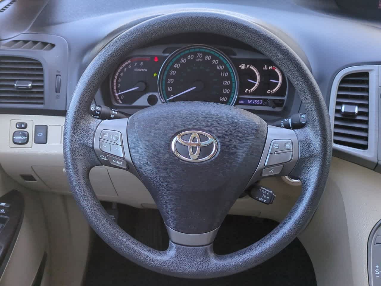 Thumbnail: 2011 Toyota Venza - 23